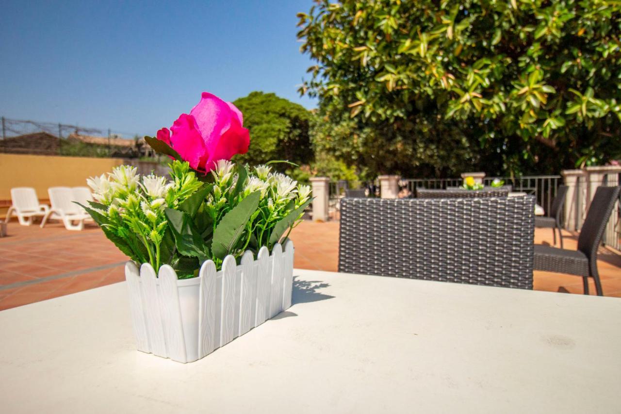 קטאניה Royal Playa Suite And Apartament -Private Parking- Self Chek Out מראה חיצוני תמונה