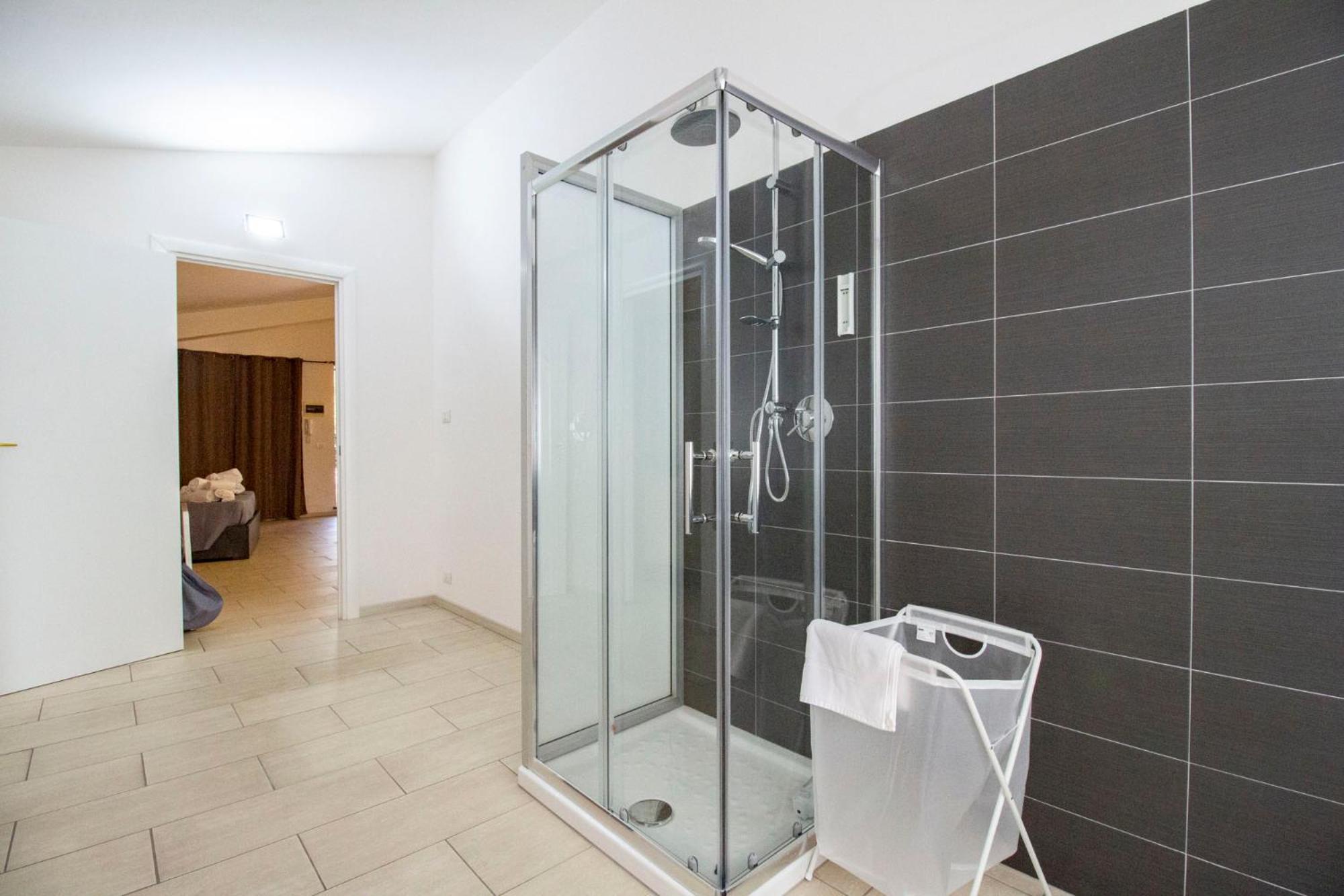 קטאניה Royal Playa Suite And Apartament -Private Parking- Self Chek Out מראה חיצוני תמונה