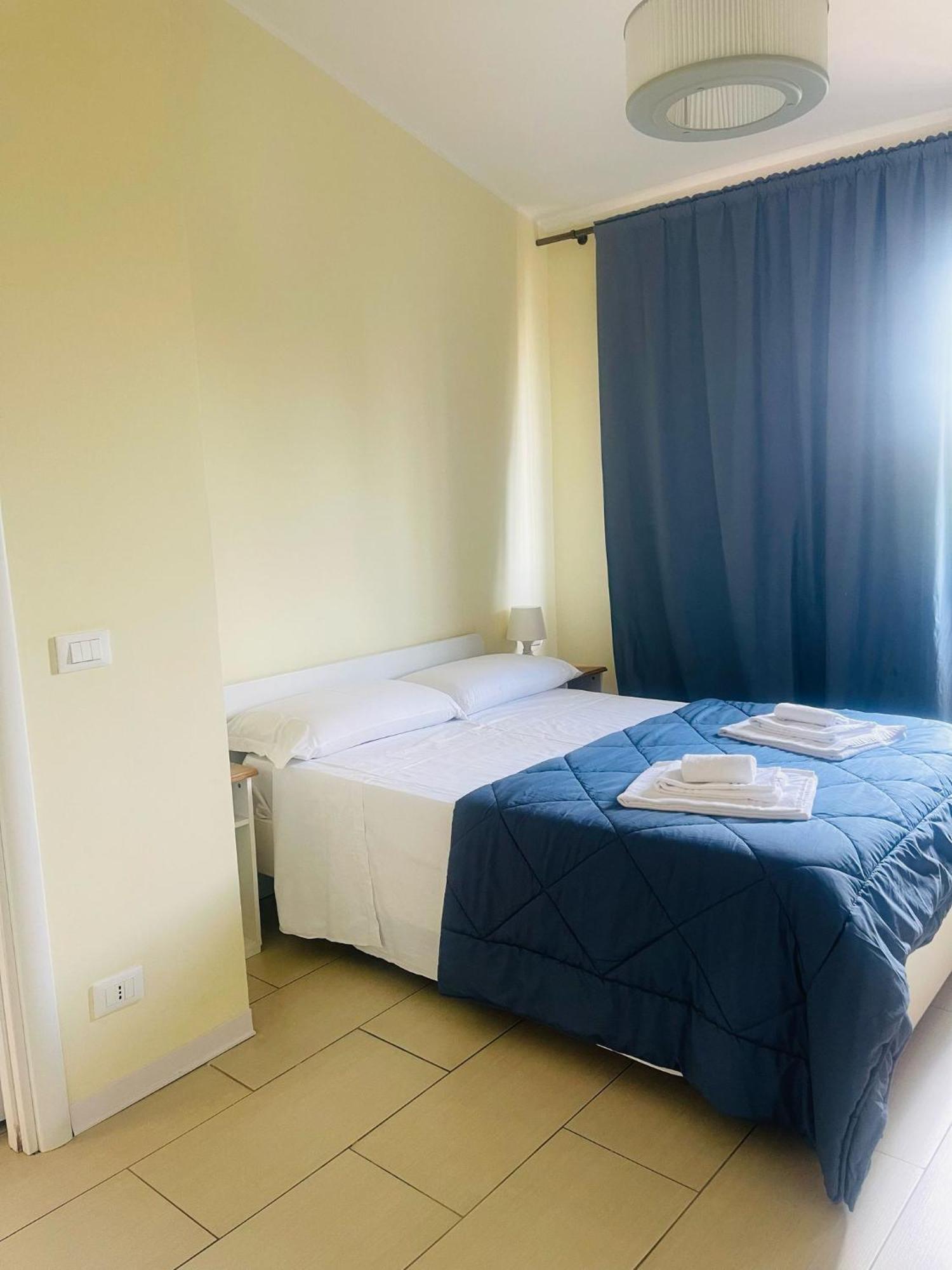 קטאניה Royal Playa Suite And Apartament -Private Parking- Self Chek Out מראה חיצוני תמונה